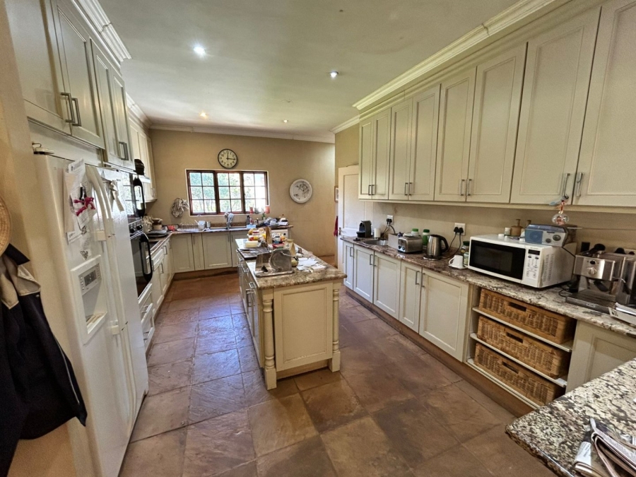 3 Bedroom Property for Sale in Hartbeesfontein North West